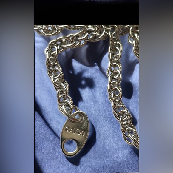 Vintage Ornate Silver Tone & White Pearlish Pendant Necklace - Picture 6 of 7